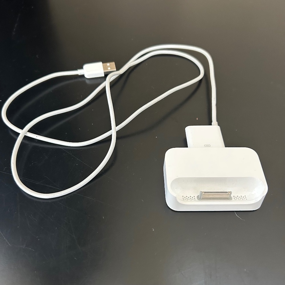 Genuine Apple Charging Cradle Desktop Dock with USB Cord